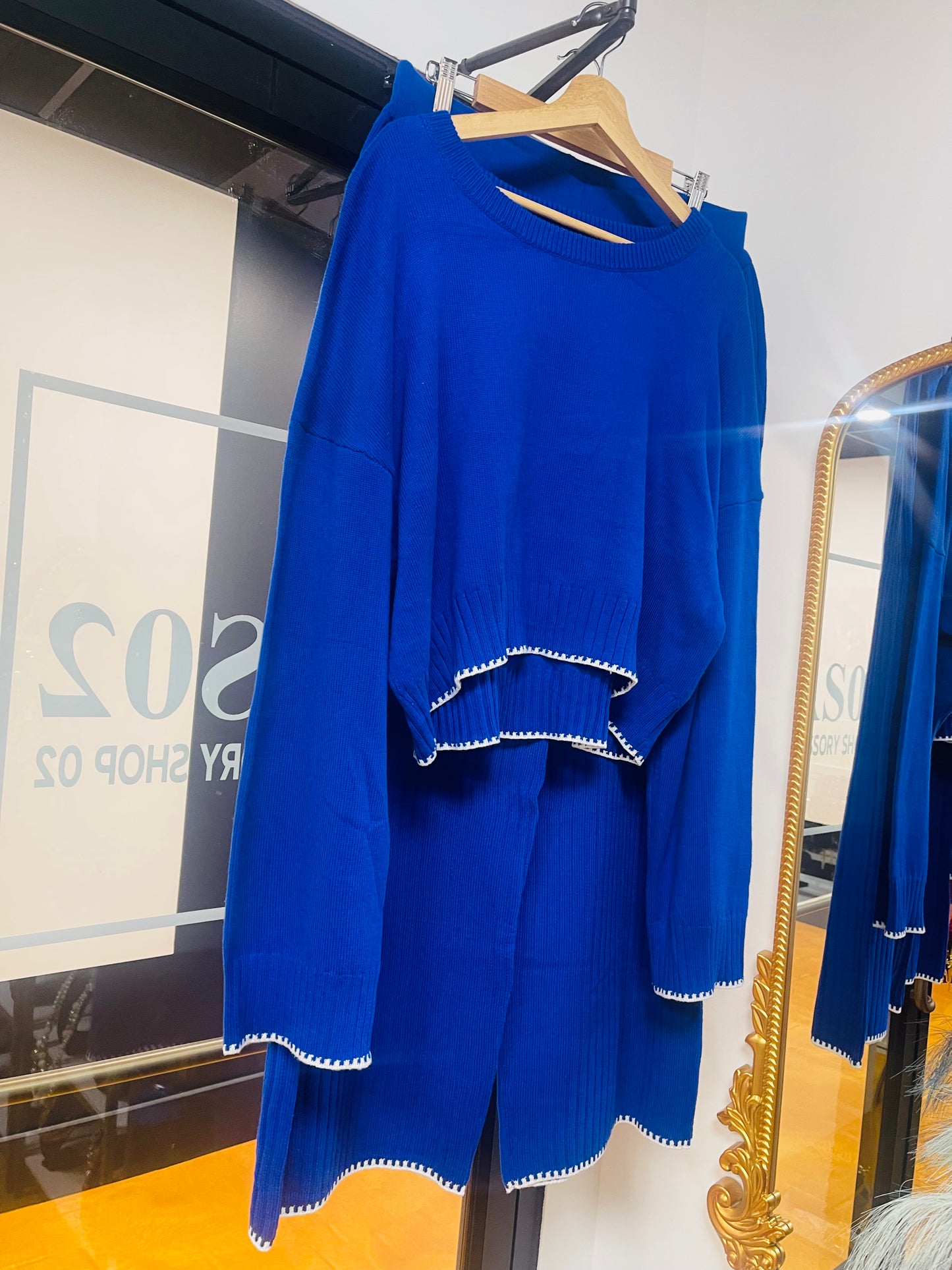 Royal blue knit pant suit
